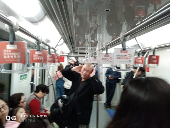 百度胖 老师吧上海市公安局轨道交通分局石宇玉老师求救 微信抖音快手百度贴吧百科图片视频知道搜索上海胖  ...